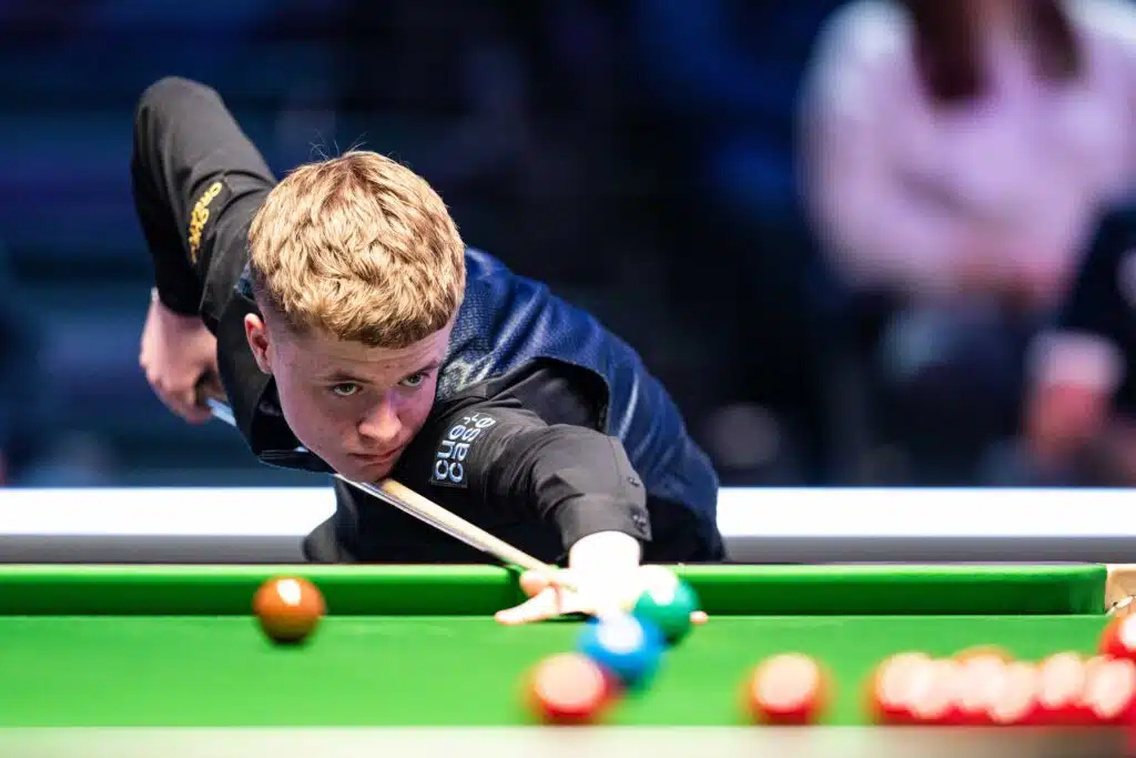 Teinisensaation jättivire sai jatkoa snookerin huipputurnauksessa