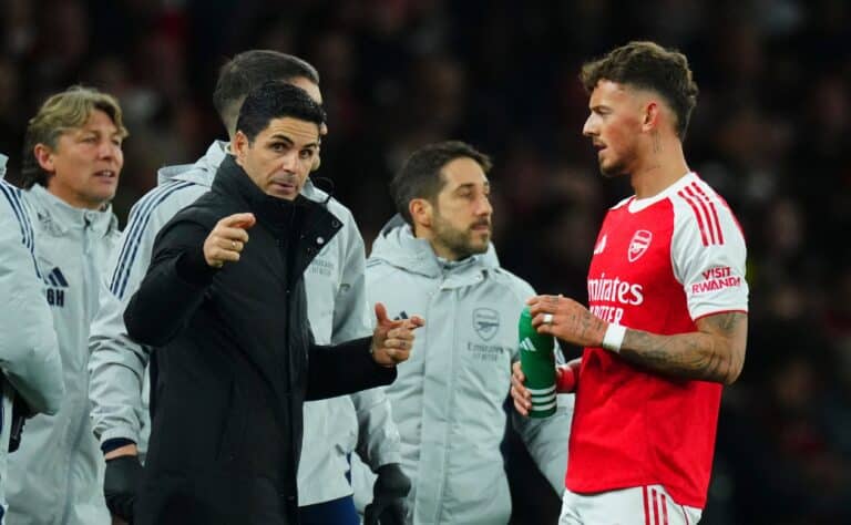 Arsenalin puolustus heikkenee entisestään - Tähtipuolustaja sivussa viikkoja Arsenalin puolustus heikkenee entisestään – Tähtipuolustaja sivussa viikkoja