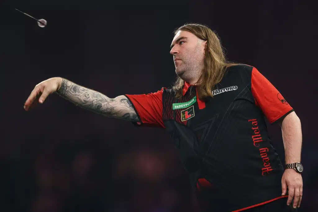 Metallimiehen jättivire sai Alexandra Palacessa jatkoa Metallimiehen jättivire sai Alexandra Palacessa jatkoa