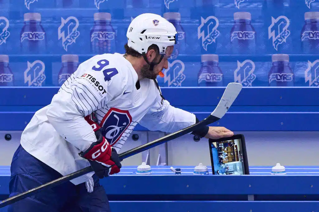 Ranskan outo jääkiekon olympiapäätös – tähtipelaaja raivoissaan