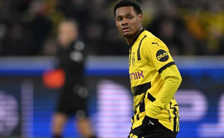 Päävalmentaja heitti lupauksen julkisesti bussin alle - lähtee pikaisesti seurasta? Päävalmentaja heitti lupauksen julkisesti bussin alle – lähtee pikaisesti seurasta?