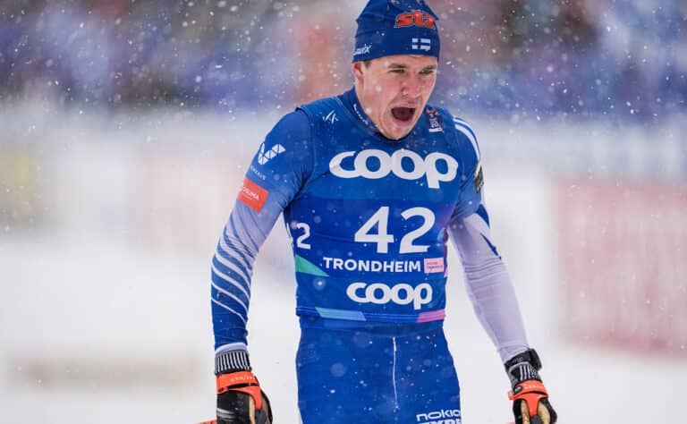 Arsi Ruuskanen onnistui taas, Iivo Niskanen täysi vastaantulija maailmancupissa Arsi Ruuskanen onnistui taas, Iivo Niskanen täysi vastaantulija maailmancupissa