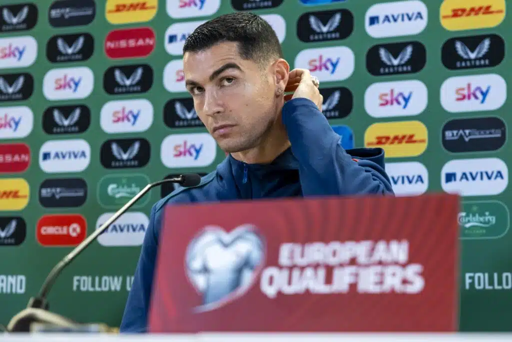 Cristiano Ronaldo ilmestyi kommenttikenttään – tämä oli hänen viestinsä supertähdelle