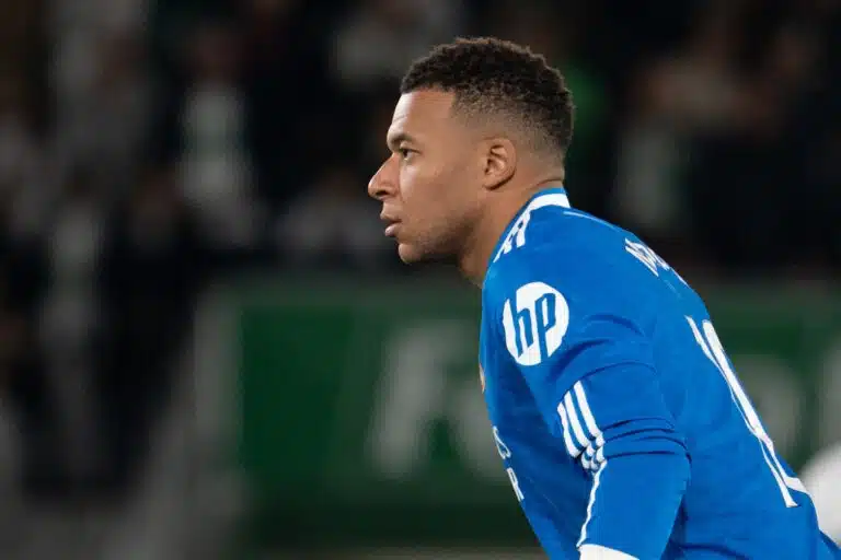 Raju väite: Kylian Mbappé haluaa eroon kahdesta Real Madridin tähdestä