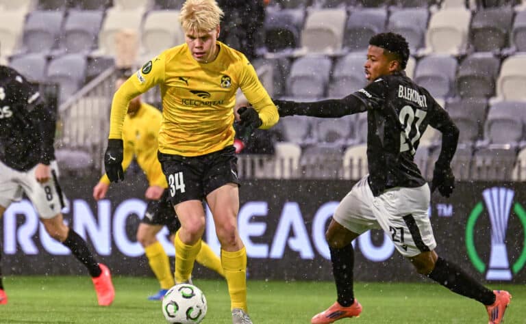 "Me halutaan tehdä historiaa" - KuPS:n hyökkääjä on valmis Lontoon koitokseen ”Me halutaan tehdä historiaa” – KuPS:n hyökkääjä on valmis Lontoon koitokseen