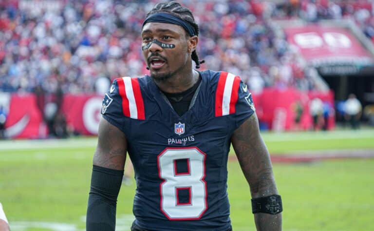 Multimiljonääri myrskyn silmässä – raskauttavat syytteet paljastuivat Multimiljonääri myrskyn silmässä – raskauttavat syytteet paljastuivat