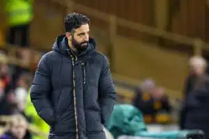 Potkut saanut Manchester United -valmentaja kritisoi pelaajia – paljastus kulissien takaa