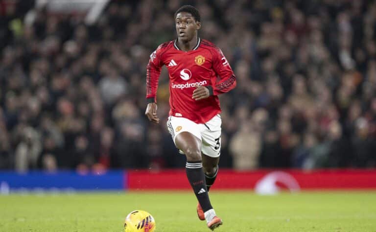 Roy Keane latasi suorat sanat – Manchester United -tähden veljen tempaus tyrmättiin Roy Keane latasi suorat sanat – Manchester United -tähden veljen tempaus tyrmättiin