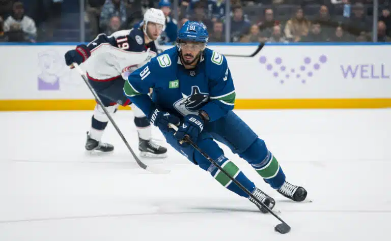 NHL:ssä jysähtämässä jättikauppa? Tähtipelaajalle lupa etsiä uusi seura NHL:ssä jysähtämässä jättikauppa? Tähtipelaajalle lupa etsiä uusi seura