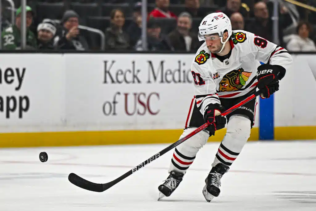 NHL-hyökkääjälle pelikieltoa törkytaklauksesta Frank Nazar