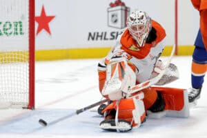 Suomalaisvahdille avautumassa yllättävä näyttöpaikka NHL:ssä