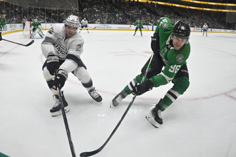 Mikko Rantanen nosti osakkeitaan NHL:n pistepörssissä