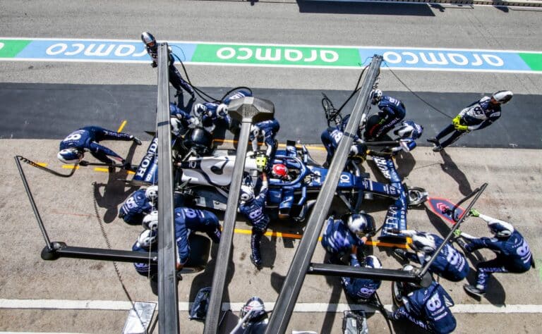 Formula ykkösissä uutispommi - näin sitä kommentoitiin Formula ykkösissä uutispommi – näin sitä kommentoitiin