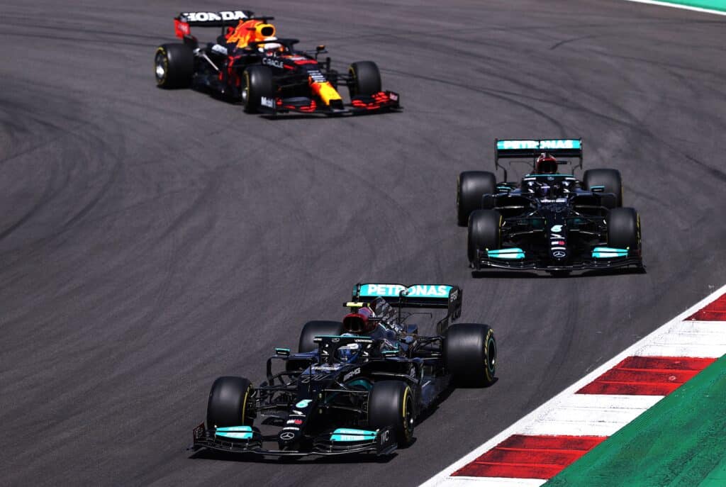 F1-sarja pudotti melkoisen uutispommin F1-sarja pudotti melkoisen uutispommin