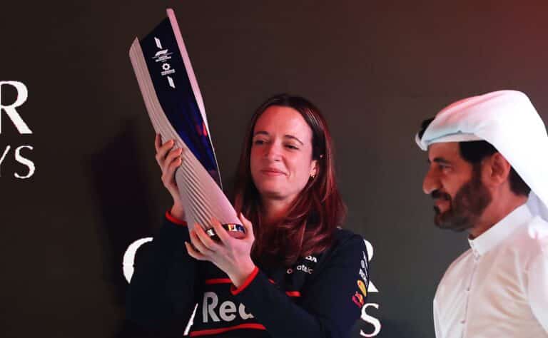 Red Bull-pomo piikitteli McLarenia tallin erikoisesta ratkaisusta Red Bull-pomo piikitteli McLarenia tallin erikoisesta ratkaisusta