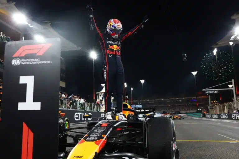 Sebastian Vettel kertoi – tämä asia pelottaa Max Verstappenissa