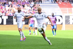 Huuhkajat-pelaaja vaihtaa seuraa Euroopassa – taso laskee