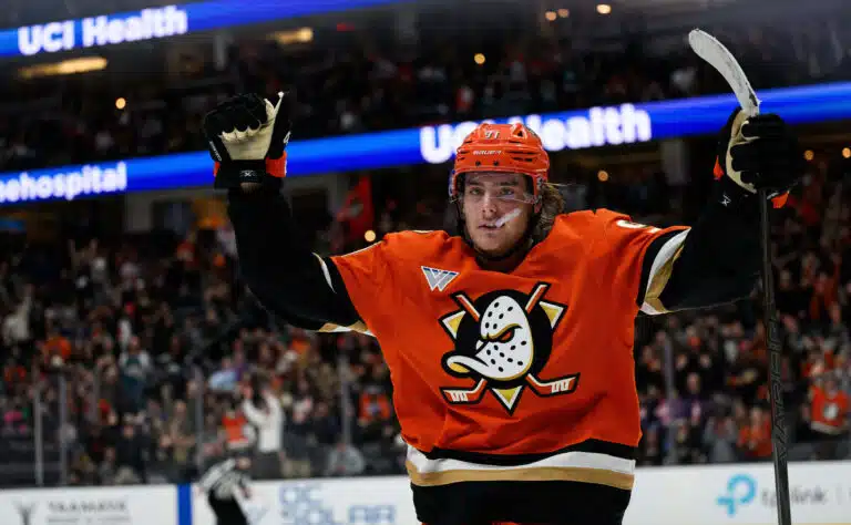 Tre Kronorin olympiajoukkue alkaa olla jo kriisissä – taas putosi yksi tähti