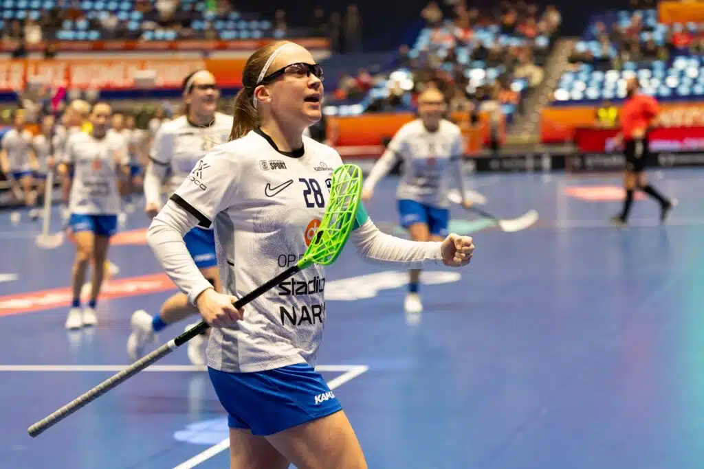 Melkoinen paukku - Suomi jätti kestomenestyjä Ruotsin ilman mitalia MM-kisoissa Melkoinen paukku – Suomi jätti kestomenestyjä Ruotsin ilman mitalia MM-kisoissa