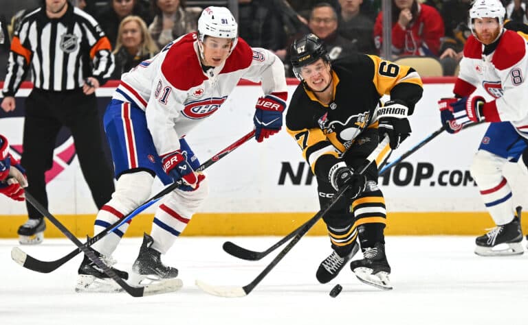 Oliver Kapanen nousi maalipörssin kärkeen - Mikko Rantasen ja Dallasin hirmuvireelle jatkoa Oliver Kapanen nousi maalipörssin kärkeen – Mikko Rantasen ja Dallasin hirmuvireelle jatkoa