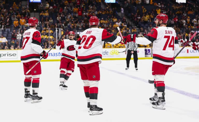 Sebastian Aho ja Anton Lundell tehoilivat