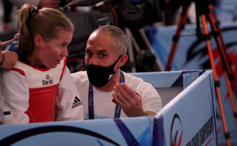 Valmentajat valitsivat keskuudestaan parhaan – valmensi urheilijansa MM-kultaan Valmentajat valitsivat keskuudestaan parhaan – valmensi urheilijansa MM-kultaan