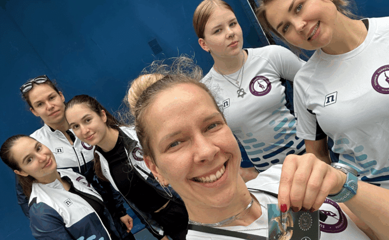 Suomalaisille MM-pronssia Etelä-Afrikassa Suomalaisille MM-pronssia Etelä-Afrikassa