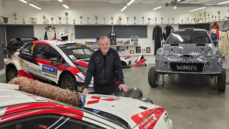Tommi Mäkinen sanoi suorat sanat Saudi-Arabian MM-rallista