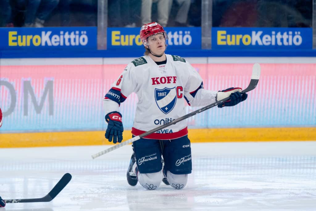 HIFK-kapteeni loppuvuoden sivussa HIFK-kapteeni loppuvuoden sivussa