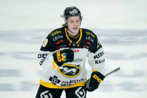 Kärpät-lupauksen sopimus purettiin – uusi seura löytyi heti