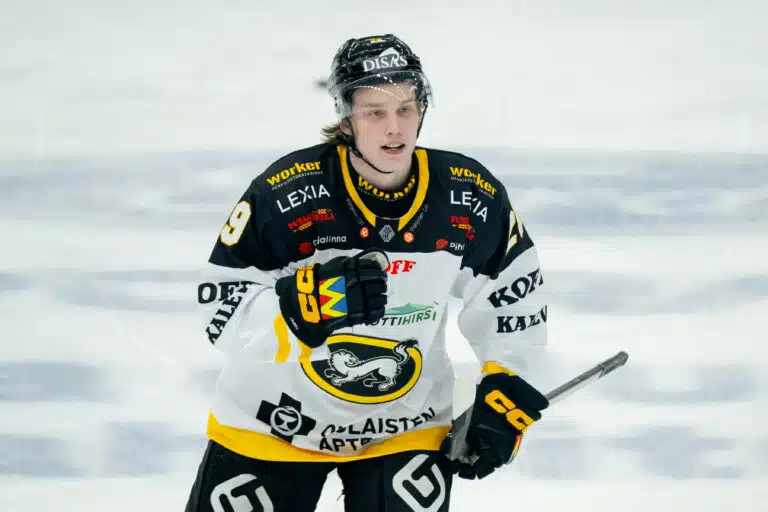 Kärpät-lupauksen sopimus purettiin – uusi seura löytyi heti