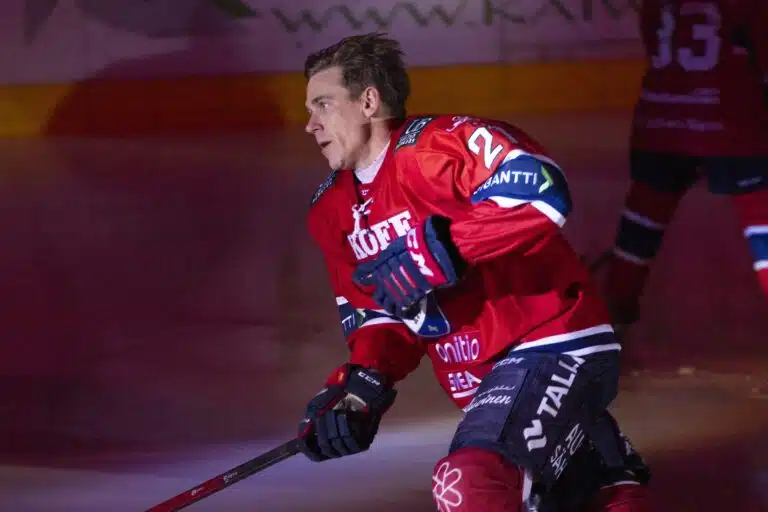 HIFK:n Jori Lehterä harmitteli ”turhaa räiskimistä”