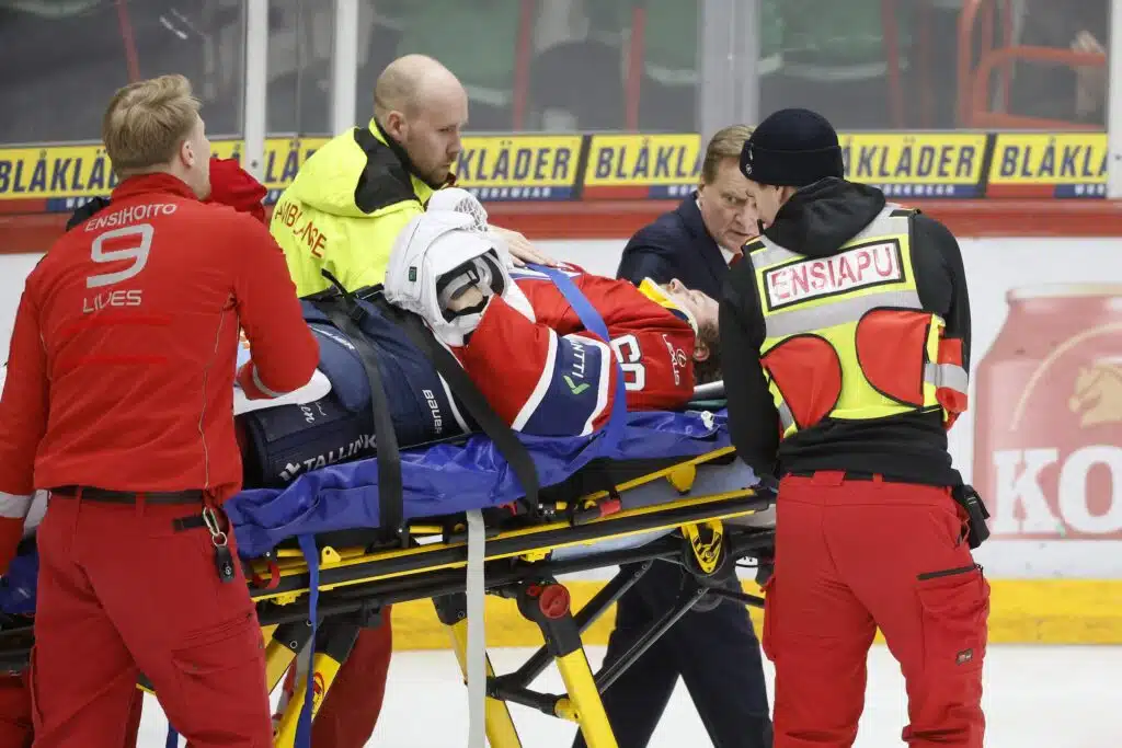 HIFK voitti dramaattisen huippuottelun: karmea loukkaantuminen, Olli Jokisen kovat puheet ja nyrkkitappelu