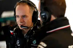 Mercedeksen F1-tallille katastrofaalisia uutisia juuri kauden alla