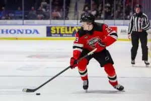 Suomalaispelaajan kohtelu NHL:ssä kummastuttaa – nyt kuultiin selitys