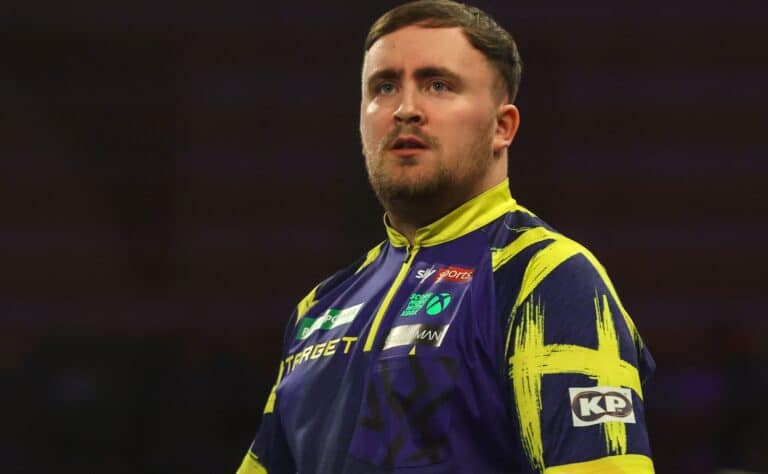 Hallitsevalta maailmanmestarilta armoton näytös Hallitsevalta maailmanmestarilta armoton näytös