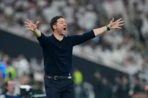 Xabi Alonso kieltäytyi huippupestistä