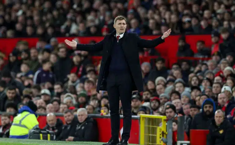 Man United -lupauksen ilta päättyi painajaiseen – Fletcher näki ongelman muualla