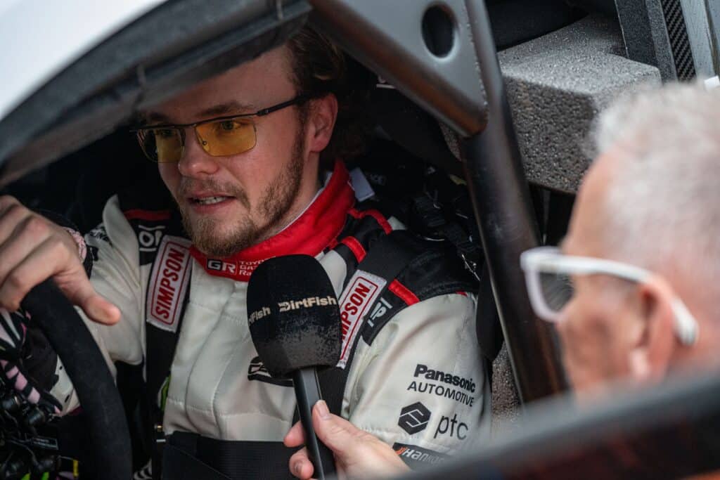 Oliver Solberg ylivoimainen Monte Carlo-rallissa Oliver Solberg ylivoimainen Monte Carlo-rallissa