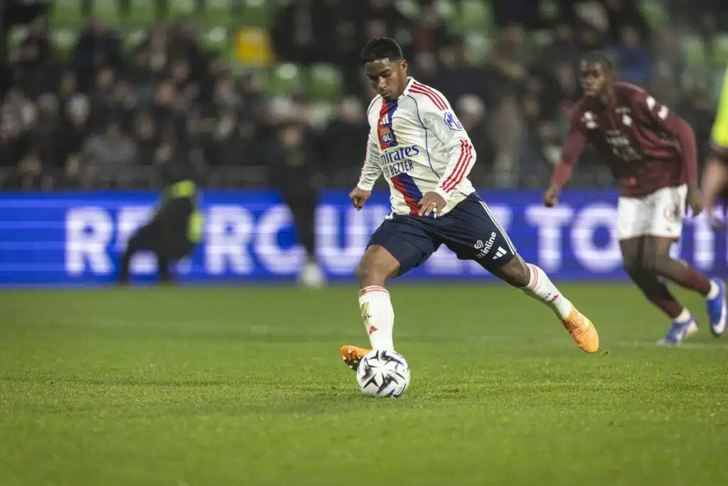 Koirankoppiin juuttunut talentti heräsi – nyt tulee kovaa jälkeä Koirankoppiin juuttunut talentti heräsi – nyt tulee kovaa jälkeä