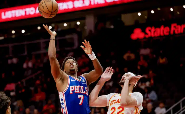 Legenda palasi – yllätysvaate sai fanien katseet jähmettymään