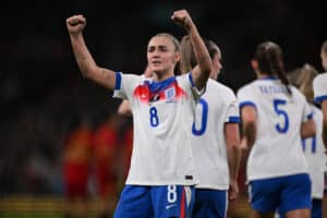 Arsenal jysäyttämässä supervärväyksen Bayern Münchenistä