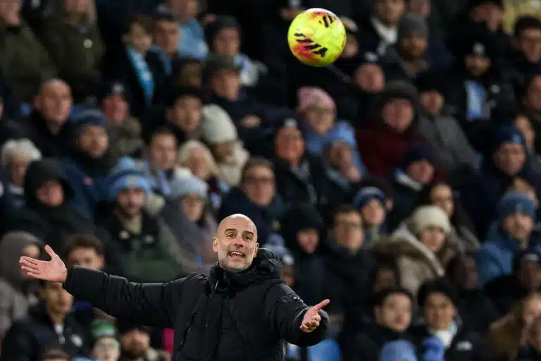 Pep Guardiola raivostui uutisvuodosta – kutsui pelaajat koolle