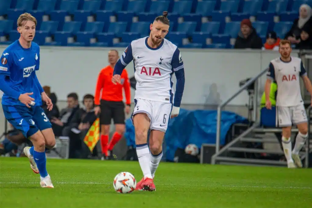 Valioliiga-pelaaja toipui vakavasta vammasta - neuvottelee nyt miljoonaluokan siirrosta pois Valioliiga-pelaaja toipui vakavasta vammasta – neuvottelee nyt miljoonaluokan siirrosta pois