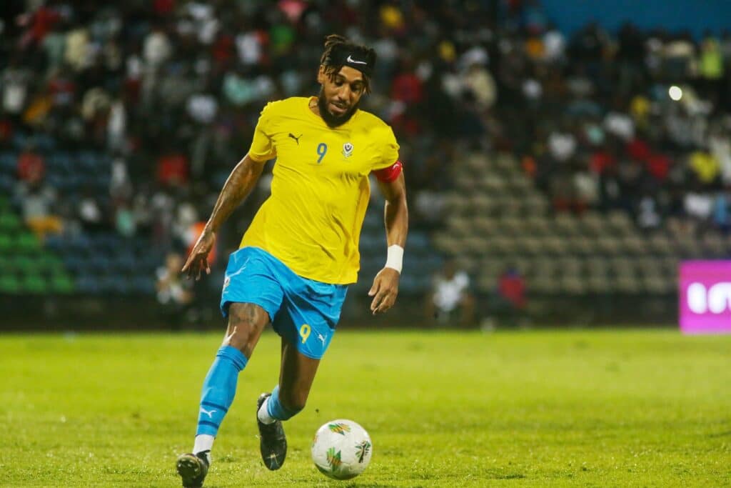 Jalkapallojoukkue tyri – maan hallitus laittoi koko homman säppiin ja antoi kaikille potkut