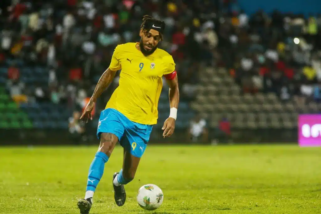 Jalkapallojoukkue tyri – maan hallitus laittoi koko homman säppiin ja antoi kaikille potkut