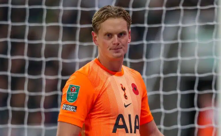 Valioliiga-seura yrittää kaapata nuoren lupauksen pahalta kilpailijalta