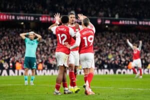 Arsenalille huonoja uutisia tuplaten Mestarien liigan otteluun