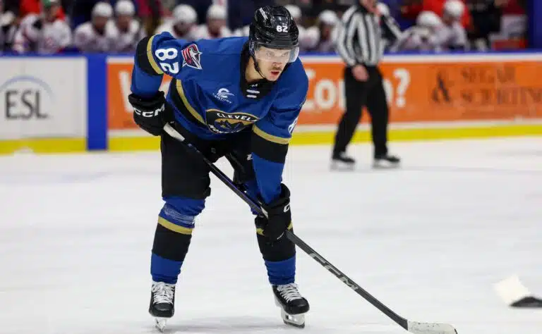 Leijonien MM-pelaajan maalitili auki NHL:ssä - suomalaisvahdit liekeissä Leijonien MM-pelaajan maalitili auki NHL:ssä – suomalaisvahdit liekeissä