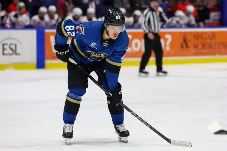 Leijonien MM-pelaajan maalitili auki NHL:ssä – suomalaisvahdit liekeissä